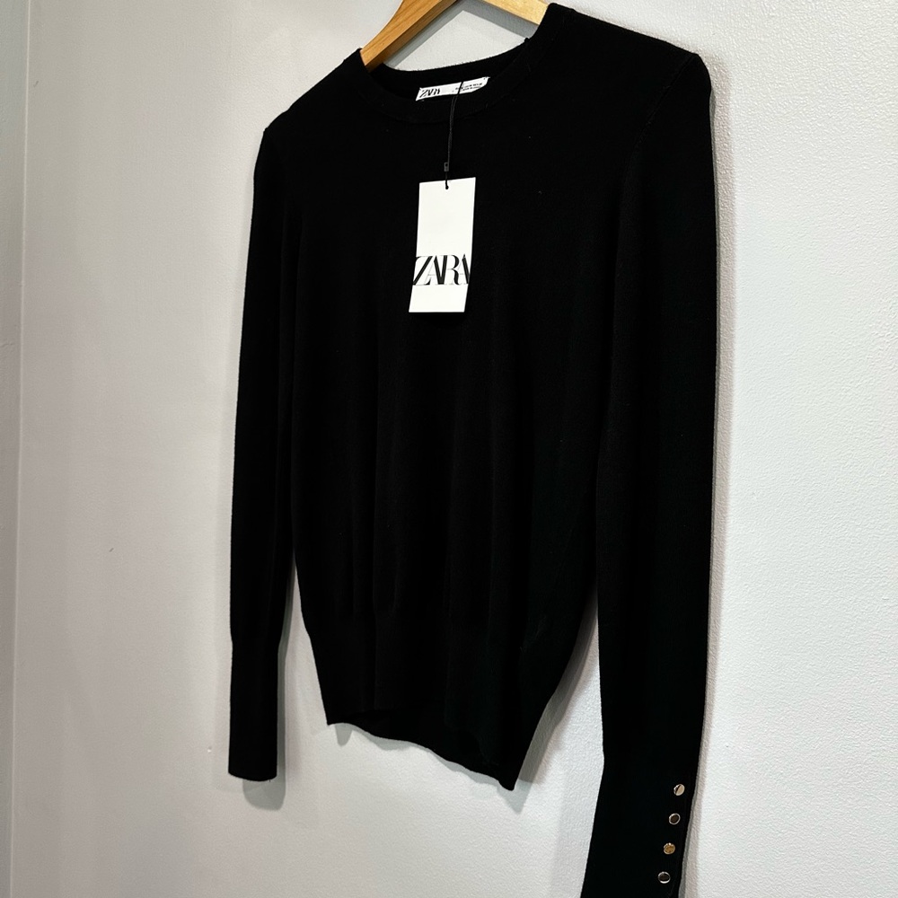 NWT Zara Black Crew Neck Sweater Sleek Minimalist Design